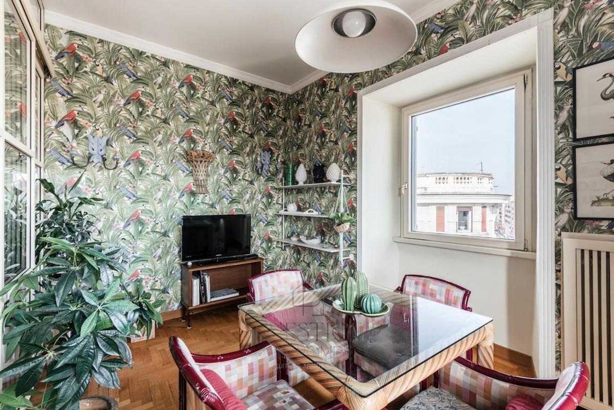 New! Finestra Su San Pietro Rome